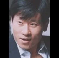 연극배우인 손병희의 대표 이미지