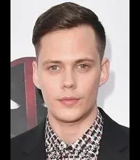 영화배우인 빌 스카스가드의 대표 이미지