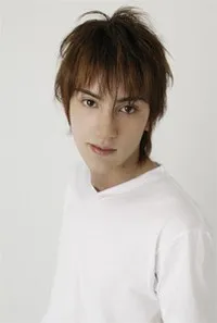 배우인 타니 카즈노리의 대표 이미지