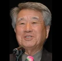 각본, 감독, 편집인 하니 스스무의 대표 이미지