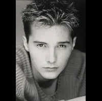 각본, 배우, 제작/기획인 데렉 리 닉슨의 대표 이미지