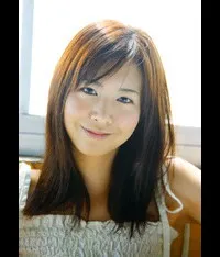 영화배우, 가수인 이와타 사유리의 대표 이미지