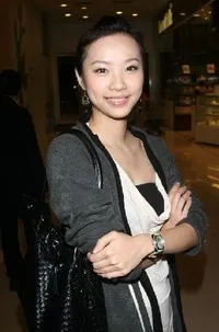 모델, 배우인 주려흔의 대표 이미지