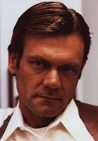 배우인 크리스토퍼 머레이의 대표 이미지