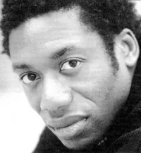 영화배우인 하킴 케이-카짐의 대표 이미지