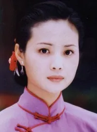 영화배우인 여평의 대표 이미지