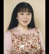 성우인 마시바 마리의 대표 이미지
