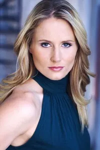 영화배우인 헬레나 바렛의 대표 이미지