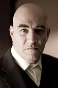 배우인 이갈 나오르의 대표 이미지