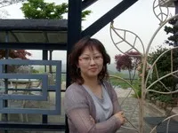 각본, 감독, 음악, 편집인 김희정의 대표 이미지