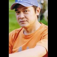 배우인 신군의의 대표 이미지