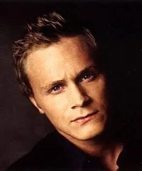 영화배우인 데이빗 앤더스의 대표 이미지