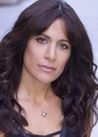 감독, 각본, 제작/기획, 배우인 바네사 페리즈의 대표 이미지