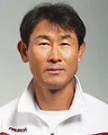 축구감독, (전직)축구선수인 윤덕여의 대표 이미지