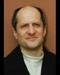 배우인 파비안 아레닐라스의 대표 이미지