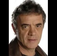 배우인 장 피에르 노에르의 대표 이미지