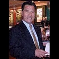 영화배우, 기업인인 신일룡의 대표 이미지