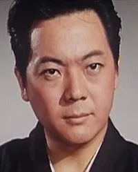 배우인 유립조의 대표 이미지