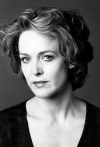 영화배우인 아녜스 소랄의 대표 이미지