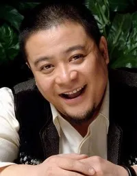 배우인 강동의 대표 이미지