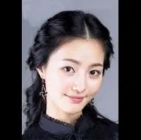 영화배우, 탤런트인 강예솔의 대표 이미지