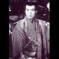배우인 호리 유지의 대표 이미지