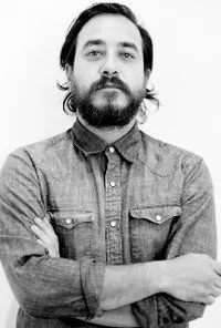 배우, 미술인 안드레스 알메이다의 대표 이미지