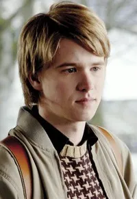 배우인 올레 크리스토퍼 에르트보그의 대표 이미지