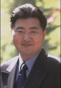 연극배우인 전일범의 대표 이미지