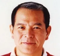 배우인 치이 타케오의 대표 이미지