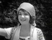 배우인 시빌 실리의 대표 이미지