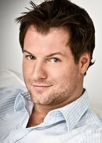 배우, 편집, 제작/기획, 감독인 카일 캐시의 대표 이미지