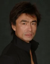 영화배우인 담건창의 대표 이미지