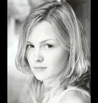 영화배우인 킴벌리 닉슨의 대표 이미지