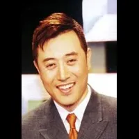 아나운서인 홍은철의 대표 이미지