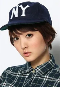 성우인 쿠보 유리카의 대표 이미지