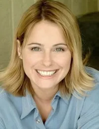 배우인 에이미 돌렌즈의 대표 이미지