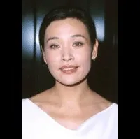 영화배우, 영화감독인 조안 첸의 대표 이미지