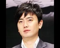 가수, 작곡가, 뮤지컬배우인 조범준의 대표 이미지