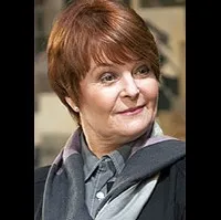 영화배우인 아일라 블레어의 대표 이미지