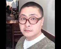 작사가, 뮤직비디오감독, 음반제작자인 박경진의 대표 이미지