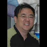 방송PD인 강지웅의 대표 이미지