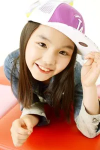 탤런트, 영화배우인 송예림의 대표 이미지