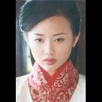 영화배우인 왕령의 대표 이미지