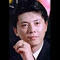 배우인 왕소의 대표 이미지
