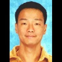 배우인 왕희의 대표 이미지