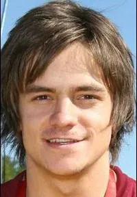 배우인 이리 마들의 대표 이미지