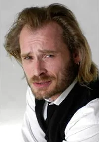 영화배우인 요하네스 크리쉬의 대표 이미지