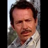 영화배우인 워렌 오테스의 대표 이미지