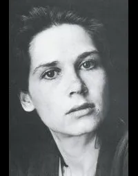 배우인 비르기트 돌의 대표 이미지